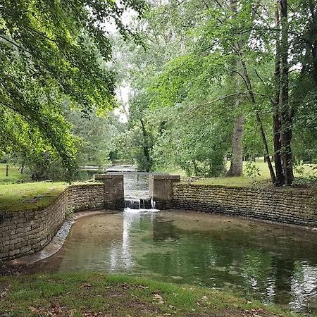 La Maisonnette Du Marais Fontaines  Zewnętrze zdjęcie
